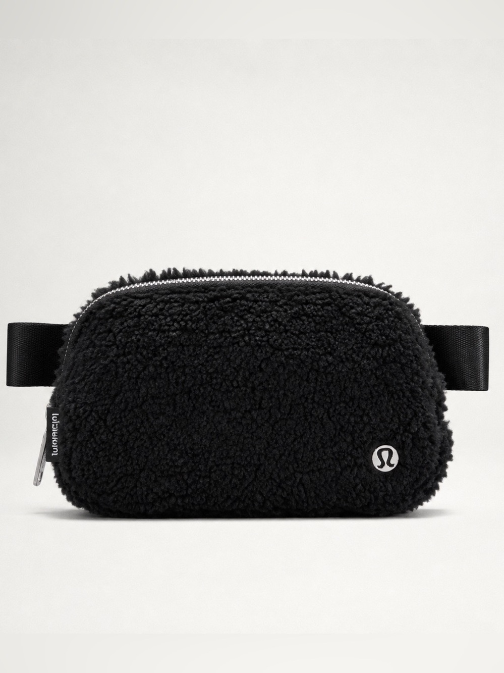 Lululemon Black Fleece Sherpa Everywhere Belt Bag 1L
Silver Hardware 
NWOT